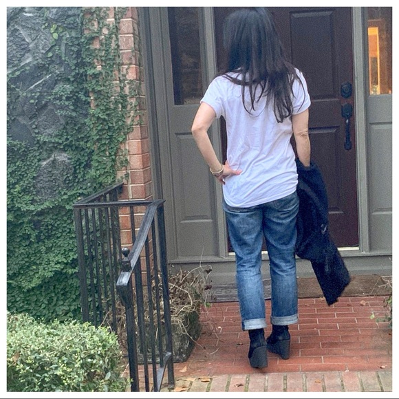 ✨LAST ONE✨PEACE POSH LOVE GRAPHIC T-SHIRT - Picture 8 of 8